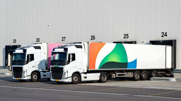 Сфере перевозок не хватает водителей и складских площадей